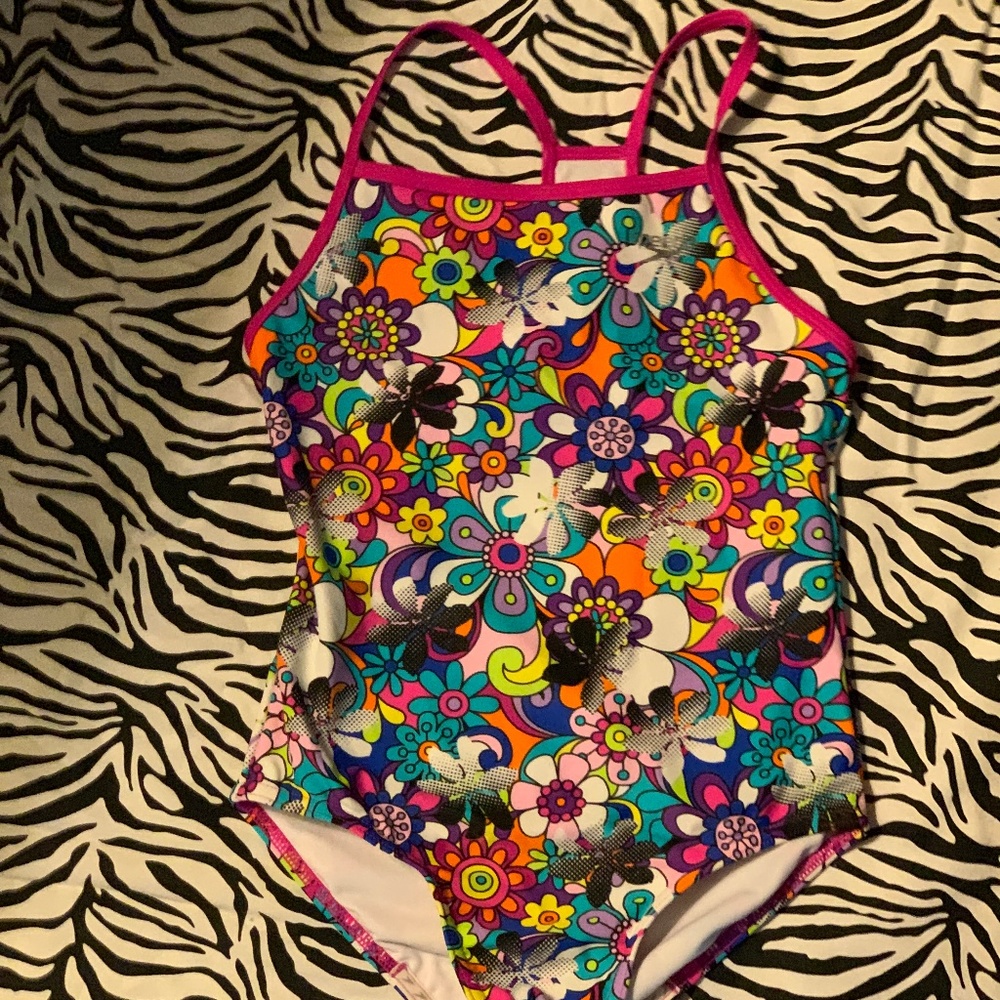Girls Speedo one piece swim suit